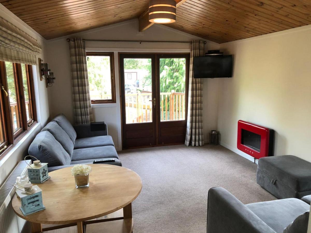Lodge No 1 Aviemore Extérieur photo